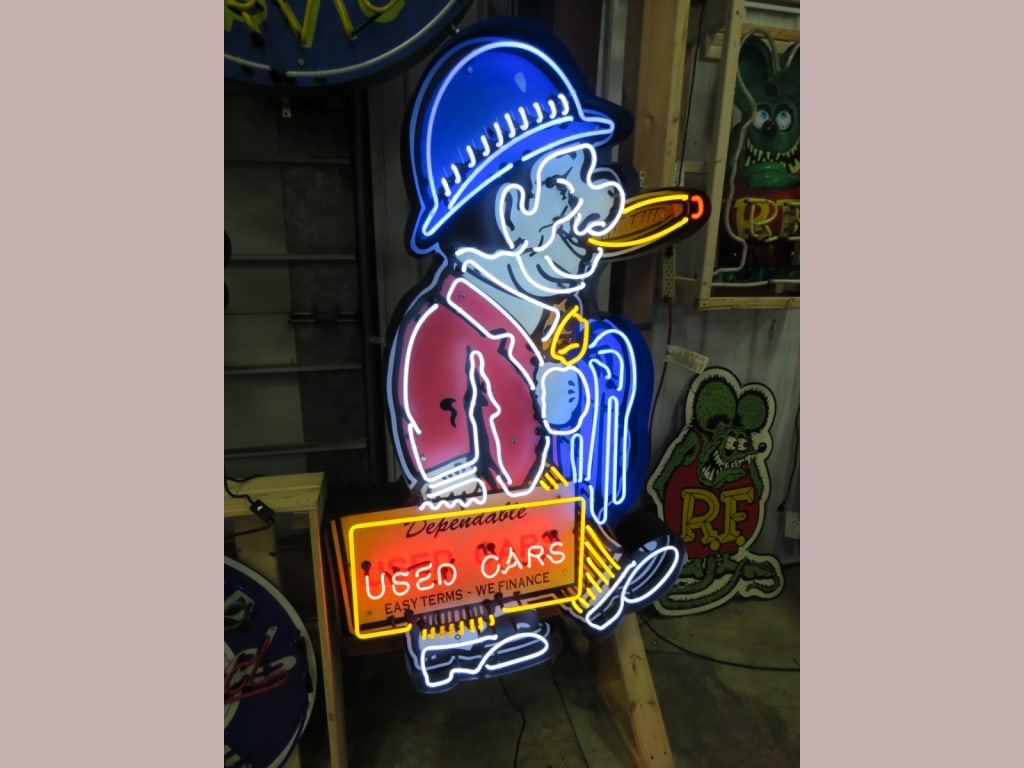 Canned Tri-color Neon Dependable Used Cars: 60 x 36 x 6