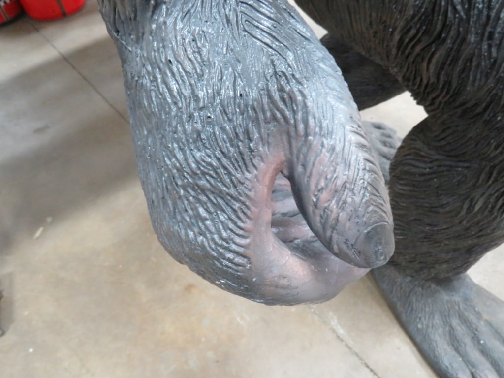 Big Foot Sasquatch Statue - 5