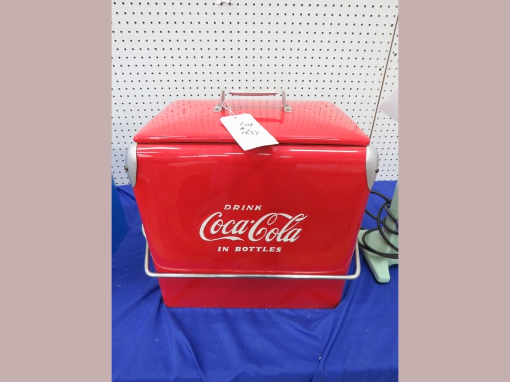 Coca-Cola Chest Cooler: Restored, no tray 19 x 18 x 12