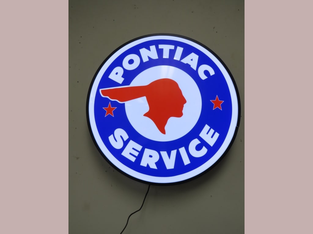 24 "LED Pontiac Dealer Sign: A great addition to any collection!