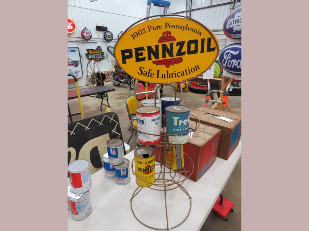 Pennzoil Oil Can Station Display Rack: 38 x 17 x 12