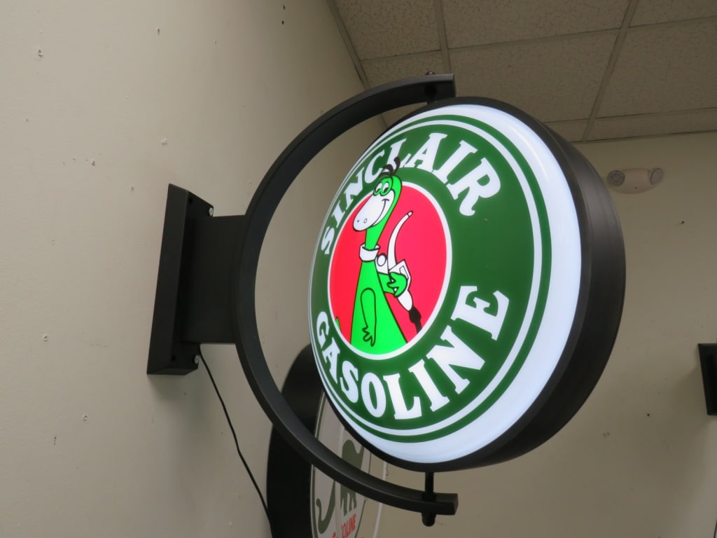 Sinclair Gasoline Spinner - 3