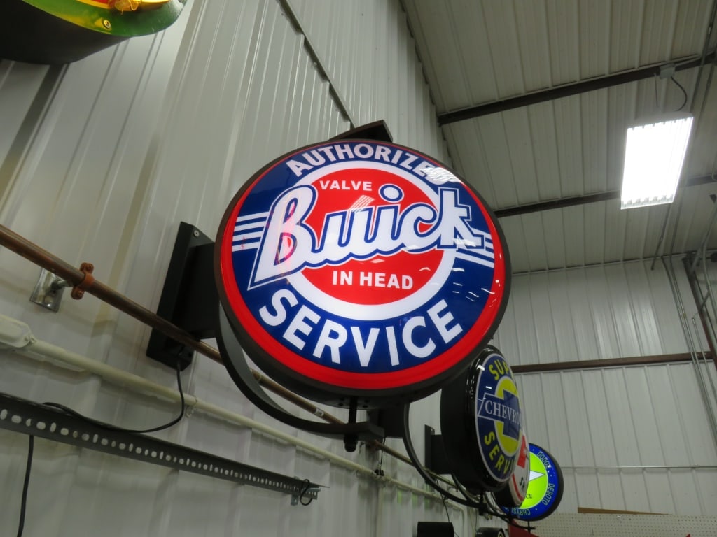 Authorized Buick Service Spinner - 3