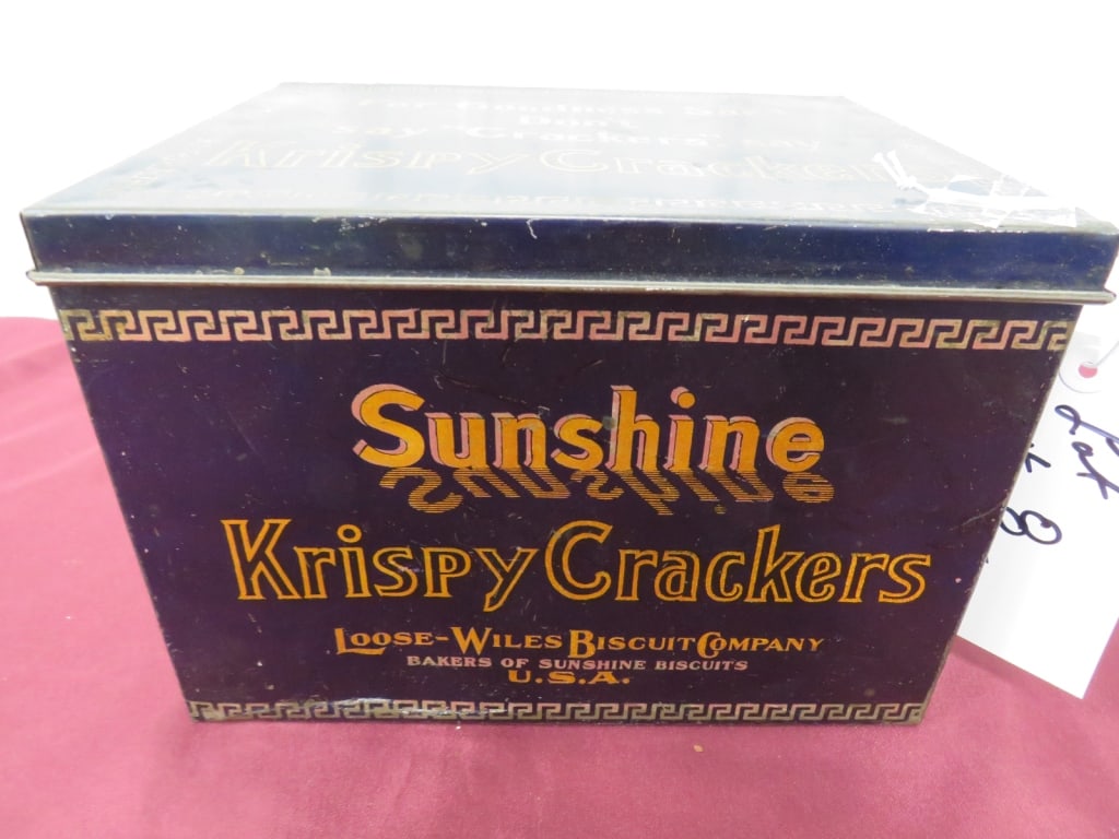 Sunshine Krispy Crackers Tin (1 of 6)