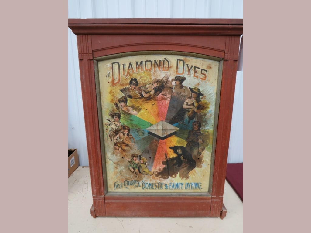 Diamond Dyes Cabinet: 2 doors in rear. 30x18x18