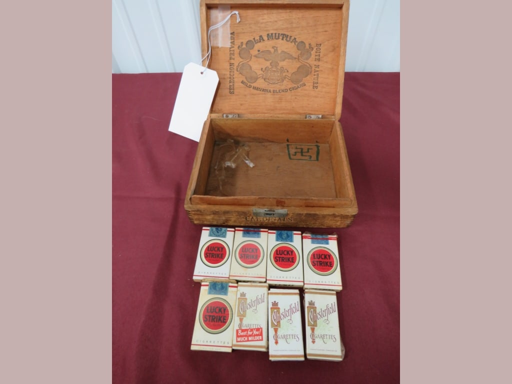 Havana Cigar Box and 8 Salesman Sample Cigarette P (1 of 4)