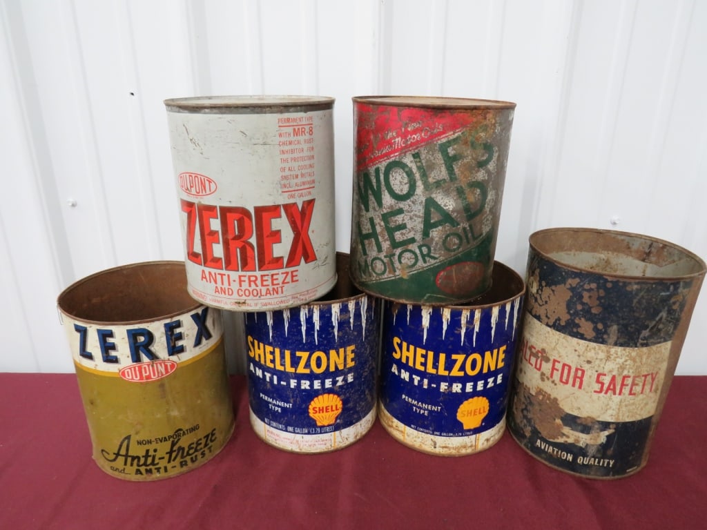 6 One Gallon Oil Cans: 2-Shell/2-Dupont/Pure/Wolf's Head