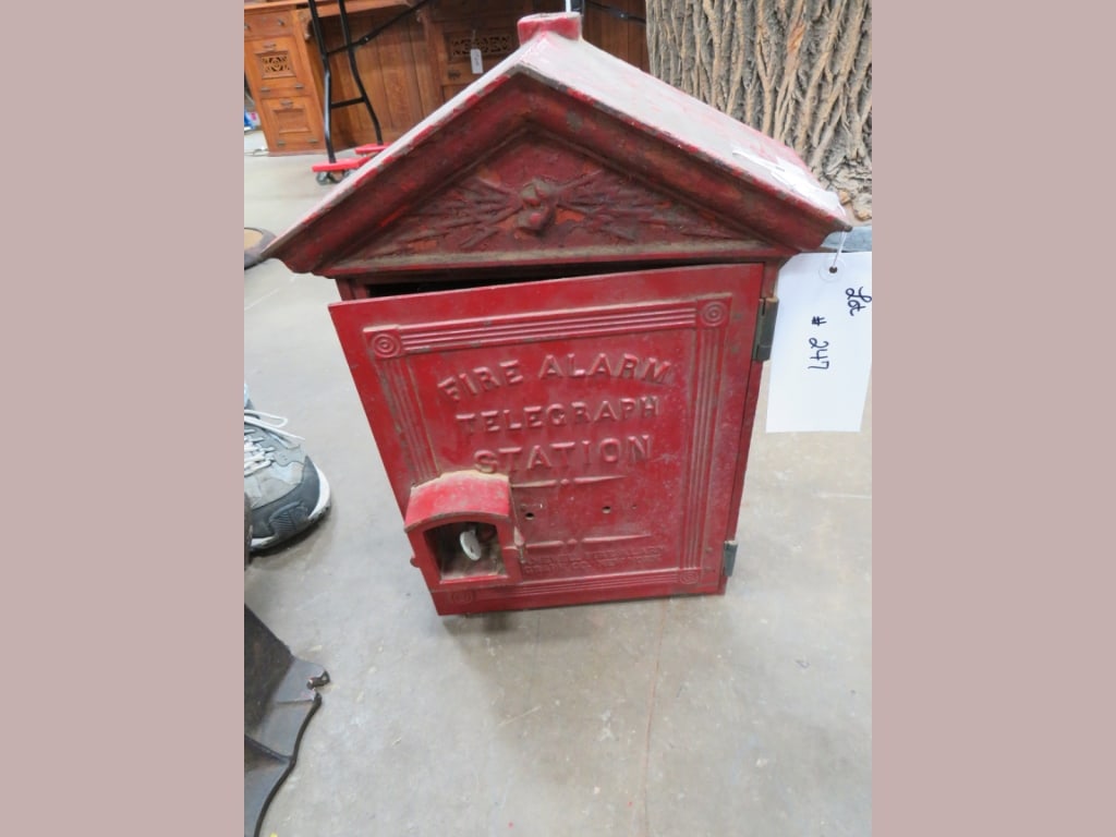 CI Fire Alarm Telegraph Station with Key (1 of 4)