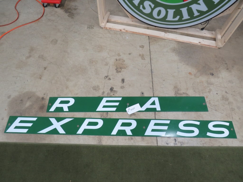 2 pc Porcelain Rea Express Sign: good color 6x79