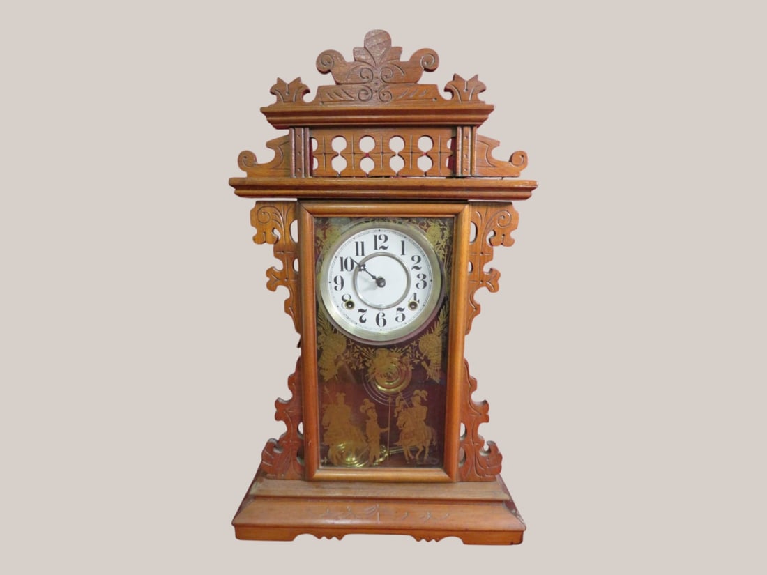 Oak Shelf Clock: Glass Etched Face with Pendulum Unknown condition 24 x 14 x 5