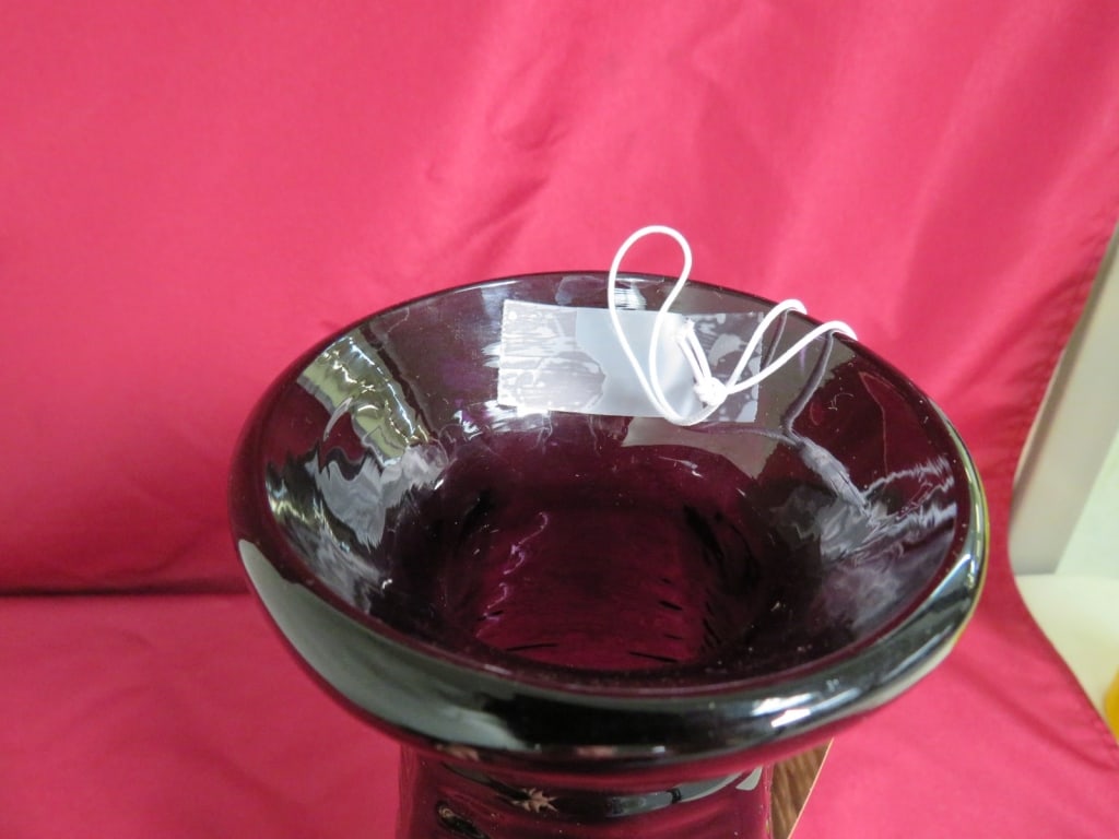 Blenko Handcrafted Amethyst Vase - 4