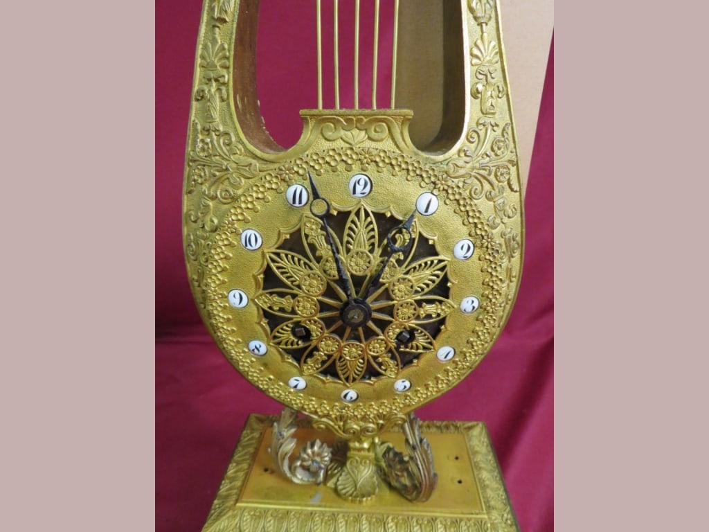 French style Guilded Harp Clock - 4