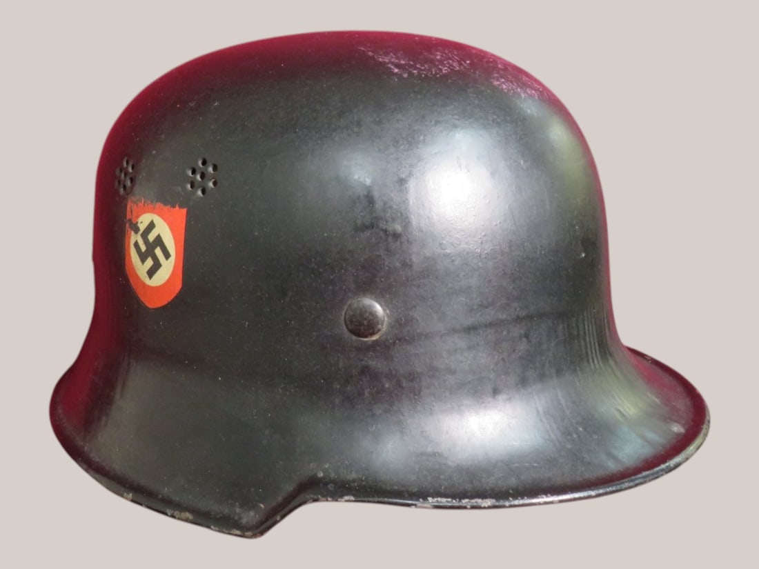 WWII German Third Reicht Fire/Police Helmet: Model 1934