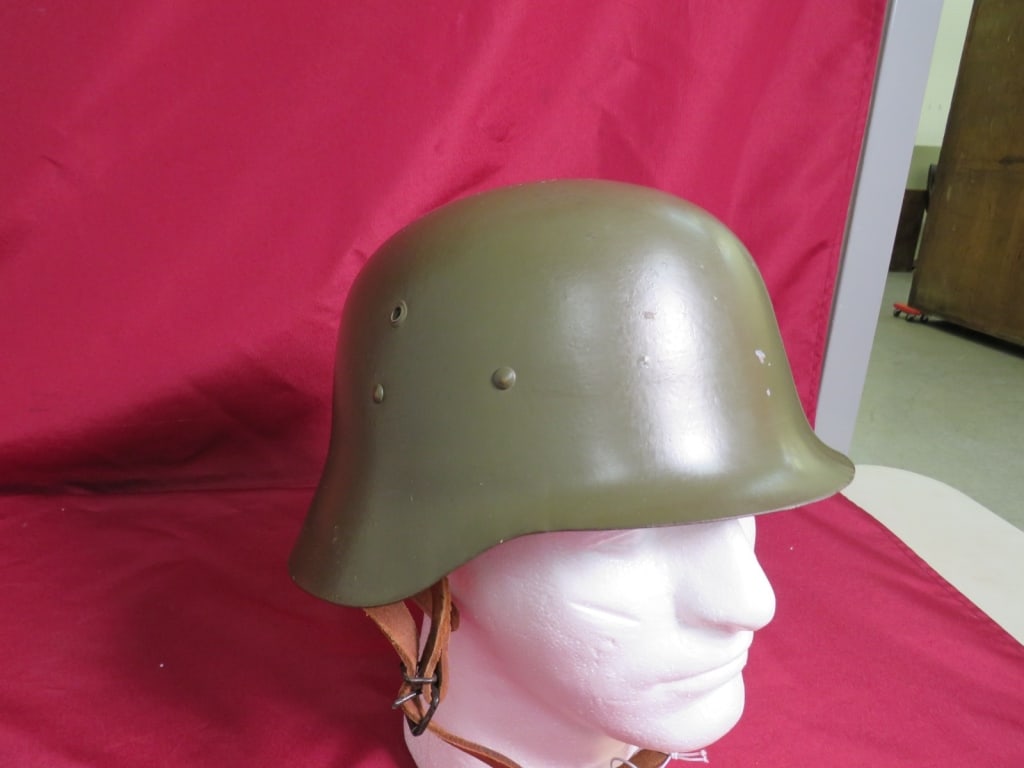 Spanish M42 Modeloz Helmet - 2