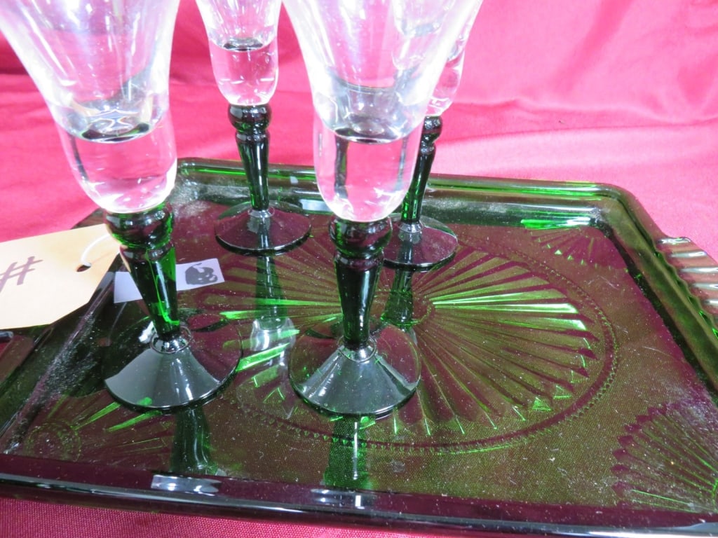 6 pc. Emerald Cocktail Set - 6
