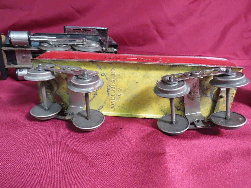 3 pc.Lionel Metal Train - 9