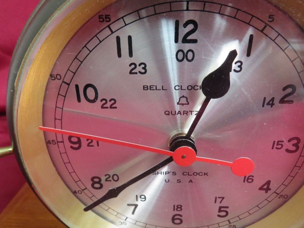 Brass Cased Bell Ship's Clock - 3