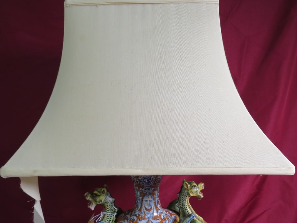 Ceramic Gine Style Lamp - 7