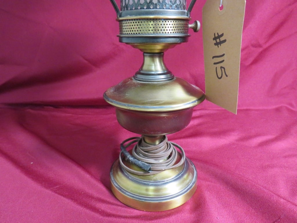 Fenton Pink Satin Lamp - 3