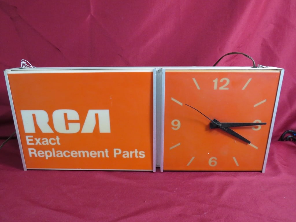 RCA Replacement Parts Advertisment Lighted Clock - 2