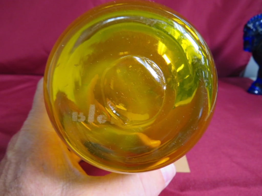 Blenko Jonquil 5926 Pitcher - 3