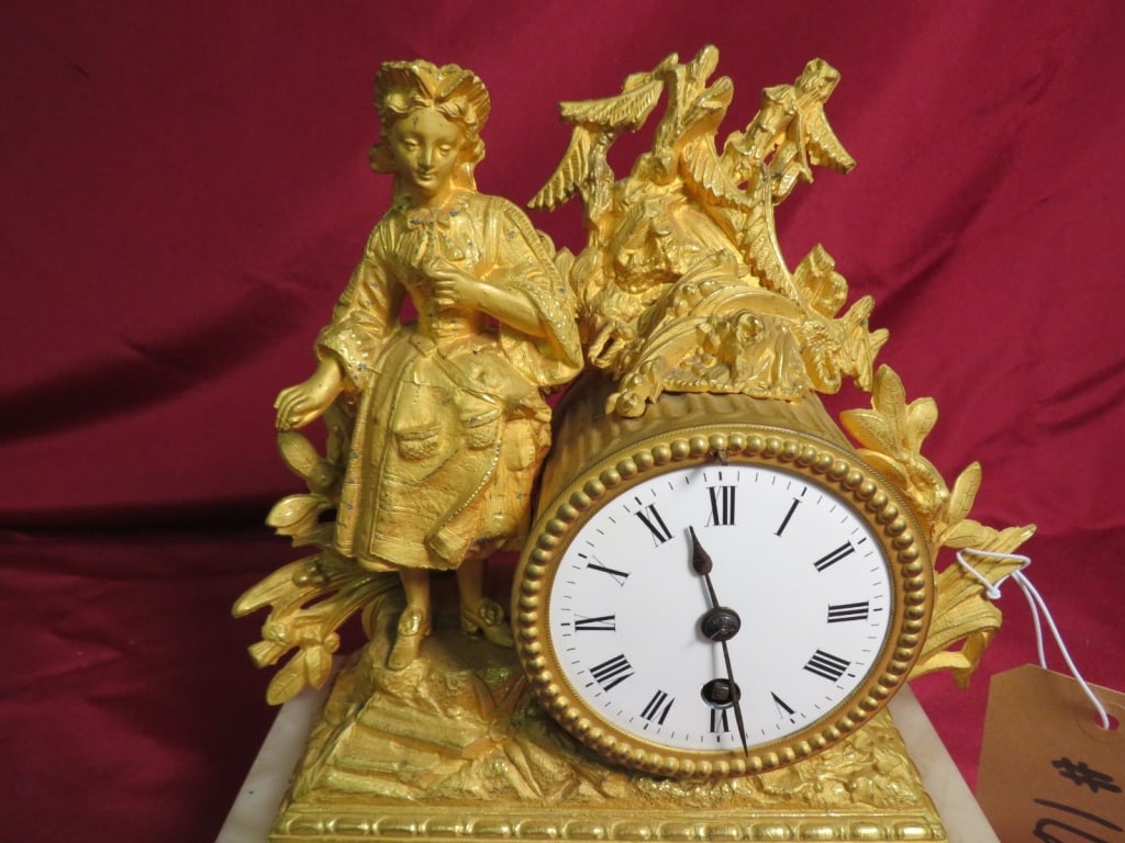 French Mantle Clock Featuring Figures on Marble Base - 3