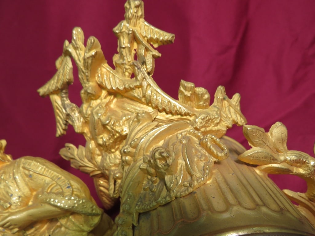 French Mantle Clock Featuring Figures on Marble Base - 4