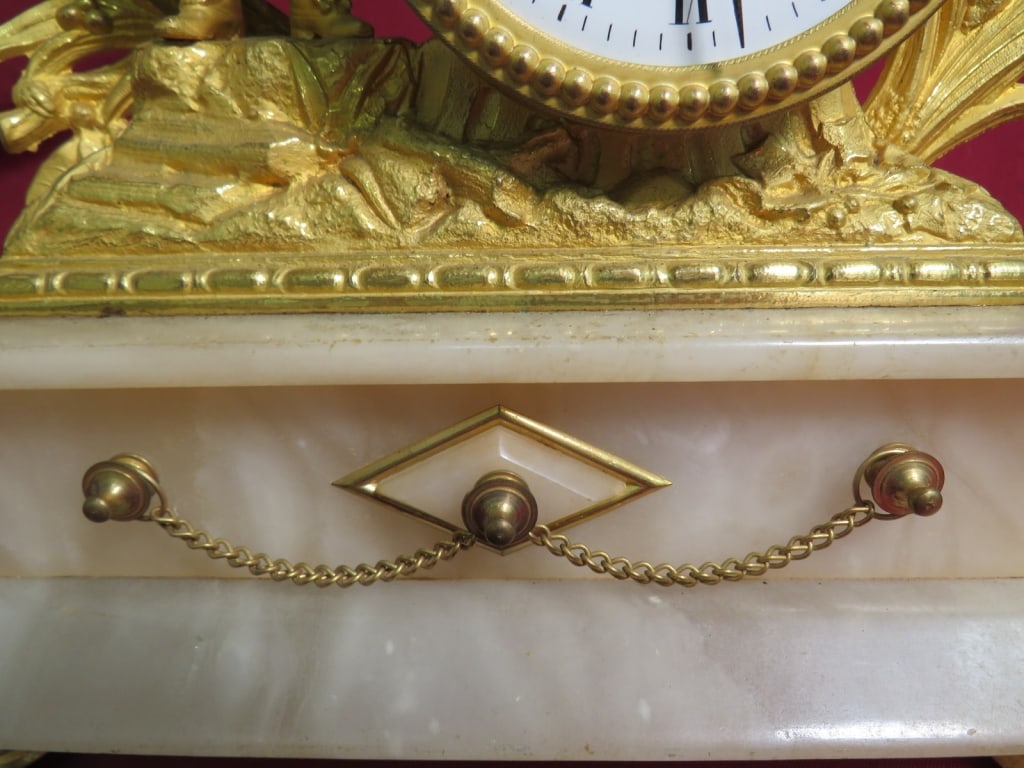 French Mantle Clock Featuring Figures on Marble Base - 6