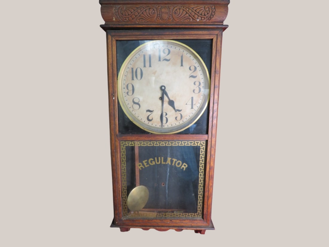 Ingraham Oak Regulator Wall Clock (1 of 7)