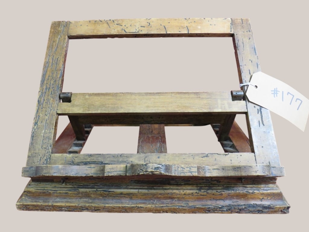 Adjustable Wooden Bible/Book Stand (1 of 6)