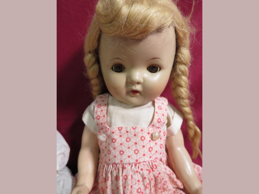 3-Dolls - 6