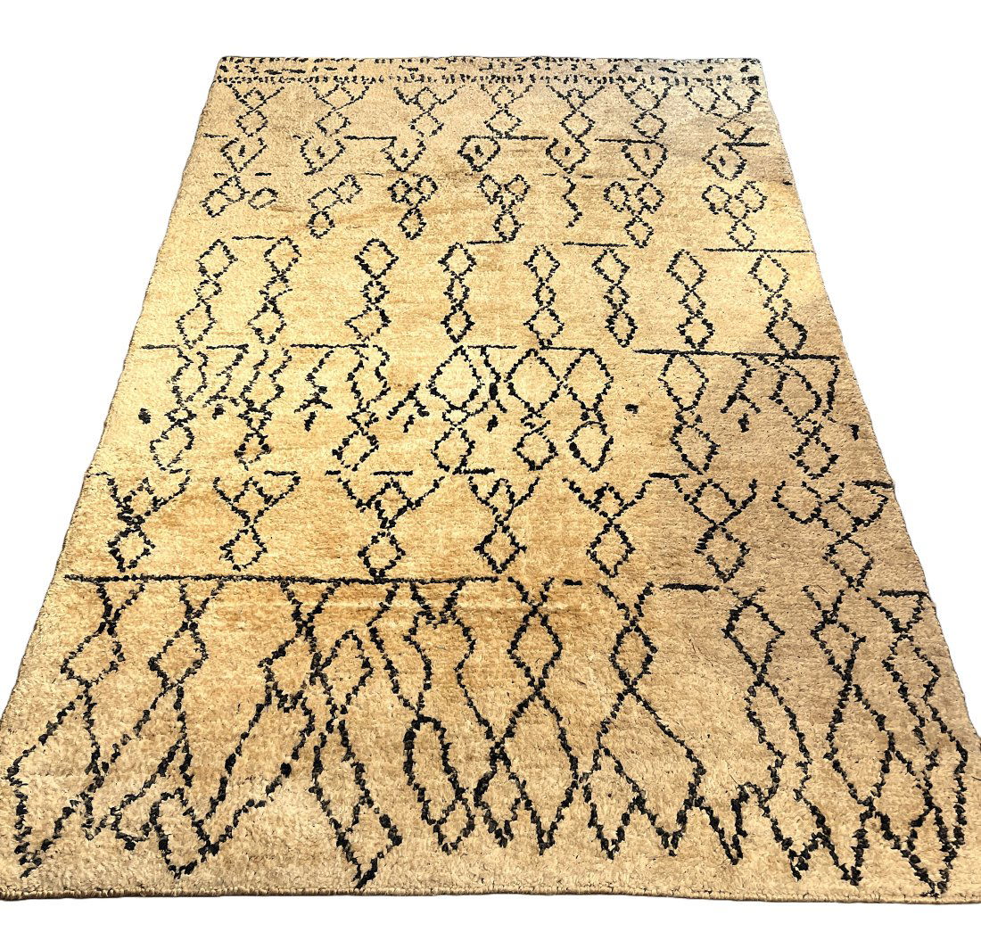 Moroccan Beni Ourain Wool Carpet, c1970 (1 of 5)