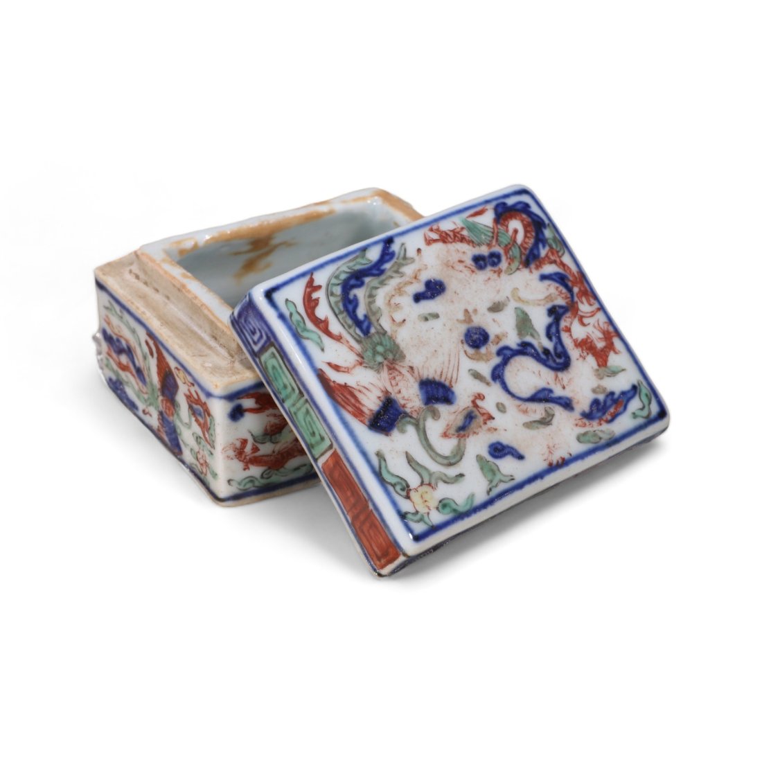 A FAMILLE VERTE DRAGON AND PHOENIX INCENSE BOX (1 of 7)