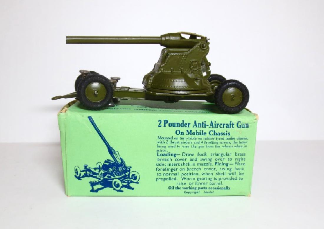 Britains 2 Pounder A.A. Gun on Mobile Chassis: #1717. 1 piece. Very good condition. Box good with a few small tears.