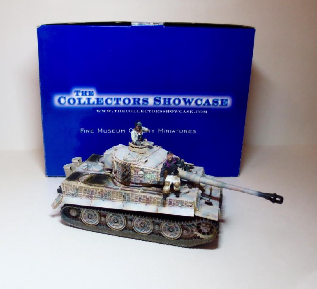 Collectors Showcase Tiger Tank #CS00287: 5 pieces. Very good condition. Box very good.