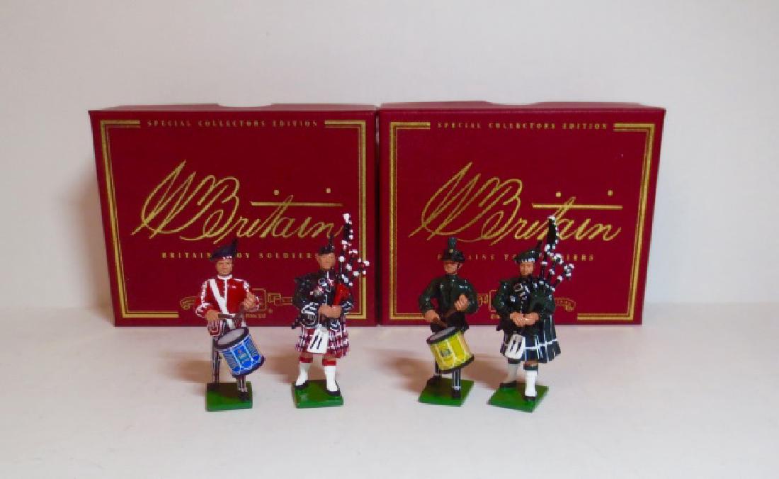 Britains Pipes & Drums Sets # 00129 & 00130 (1 of 1)