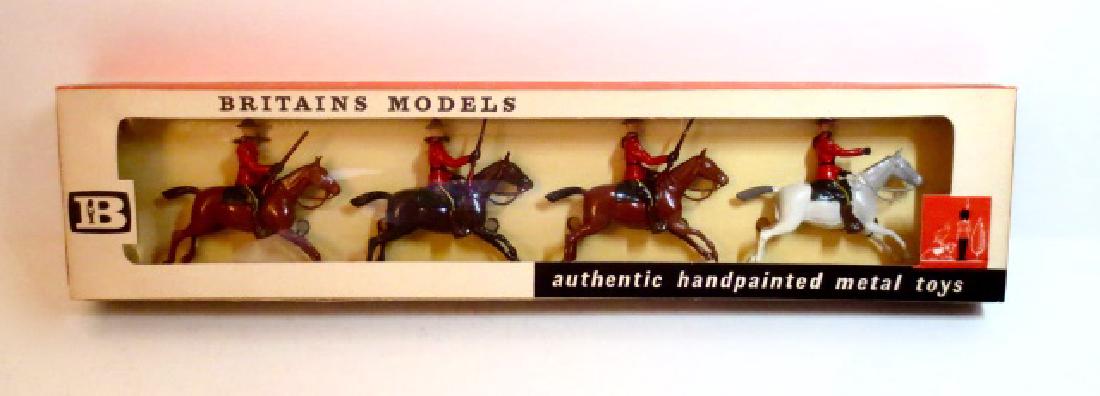 Britains Canada R.C.M.P. Mounted Set #9256 (1 of 1)