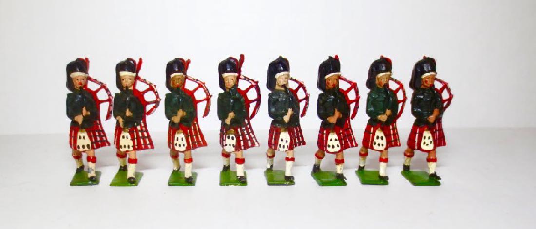 Britains Black Watch Highlanders Pipers (1 of 1)