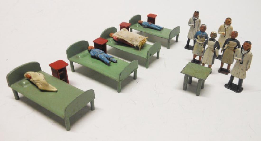 Crescent Children's Hospital: Post War. 19 pieces. Including exceptionally RARE baby Maude and one Original Blanket. Condition very good.