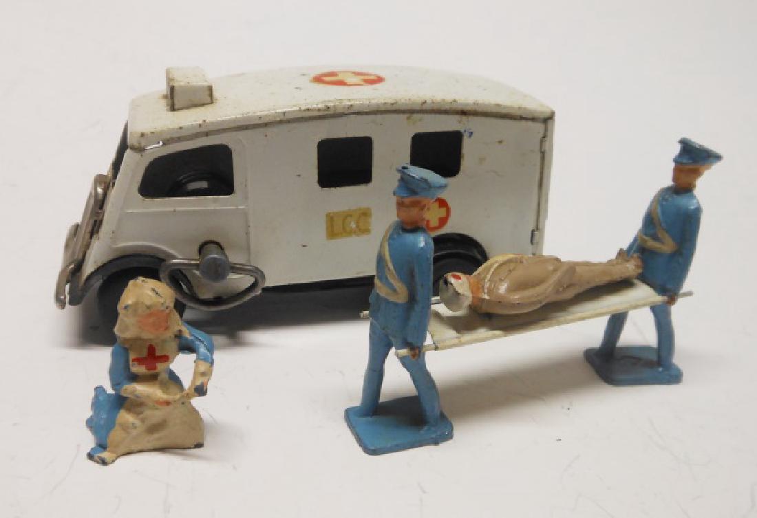 Crescent and Minic Red Cross Stretcher Party (1 of 1)