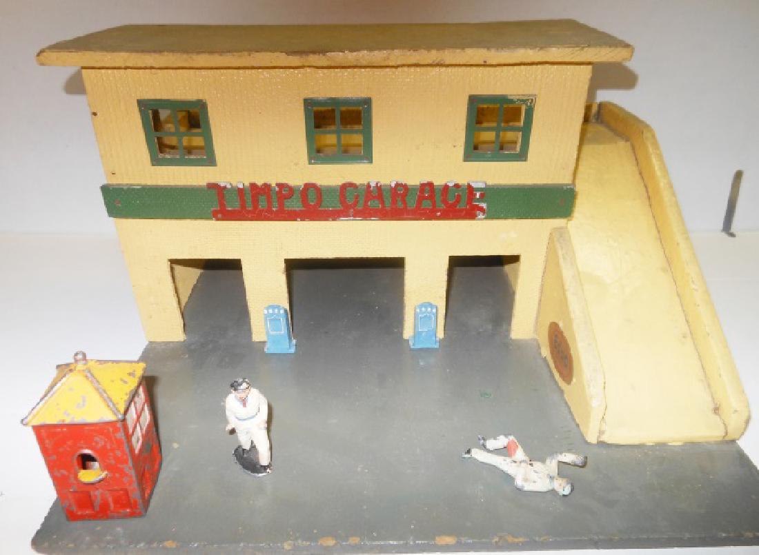 Timpo Wooden Garage and Mechanics (1 of 1)