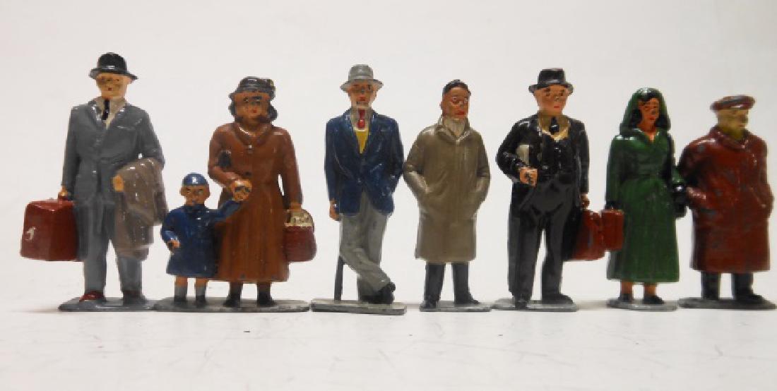 Timpo Railway Passengers (1 of 1)