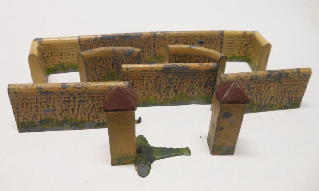 Britains Flint Wall Sections (1 of 1)