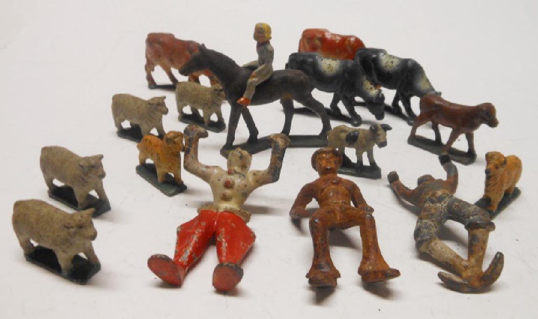 Grey Iron Farm and Three Crazy Clowns (1 of 1)