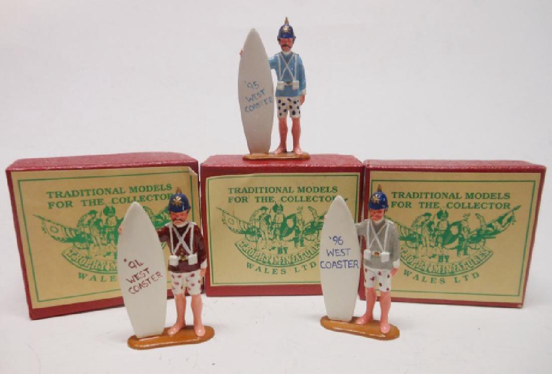 Trophy West Coaster Show Souvenirs (1 of 1)