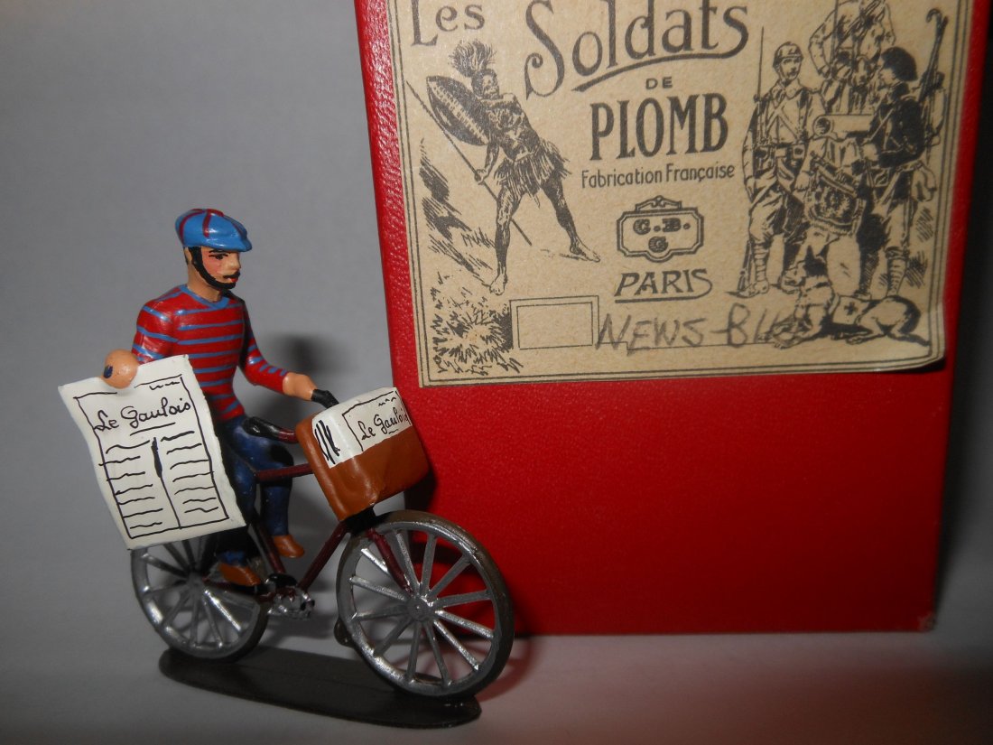 Mignot French Newspaper Boy on Bicycle (1 of 1)