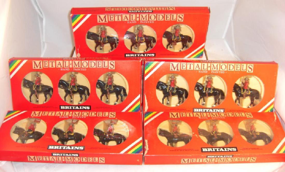 Britains Metal - Models 5 x #7236 Canadian Mounted (1 of 1)