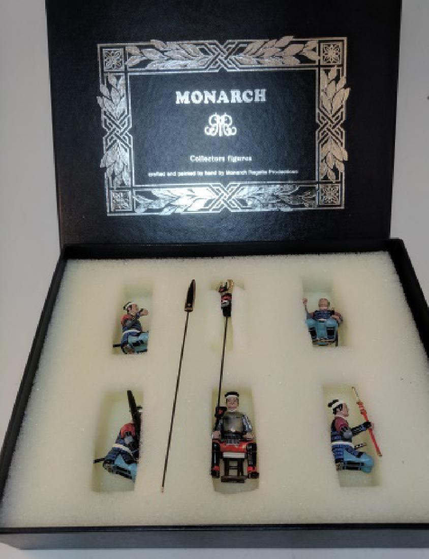 Monarch 285 Leyasu Tokugawa Seated (1 of 1)