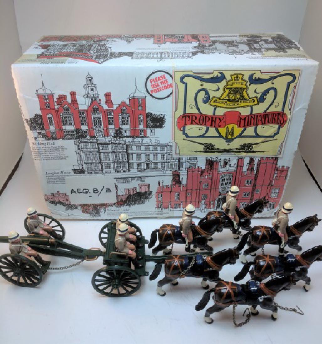 Trophy AEQ 8/B Gun Team Afgan WR: 15 Pieces Condition Excellent Box Very Good