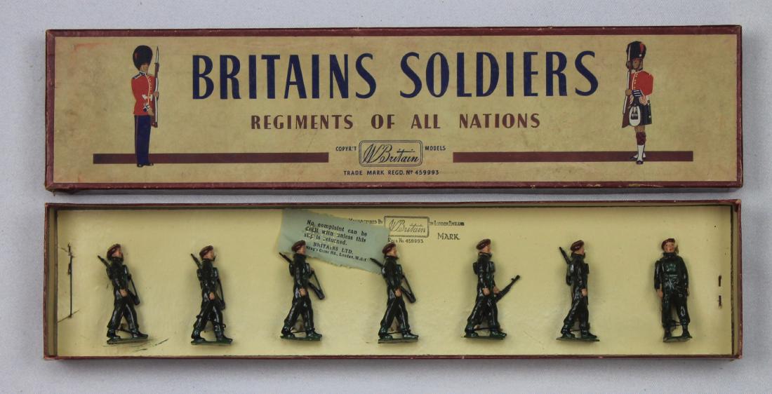 Britains Set #2010 Airborne Infantry (1 of 1)
